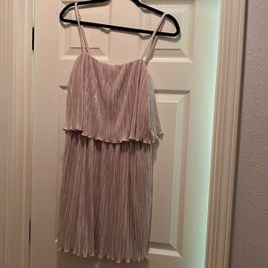 Beautiful dress. Forever 21. Size M. Excellent condition.